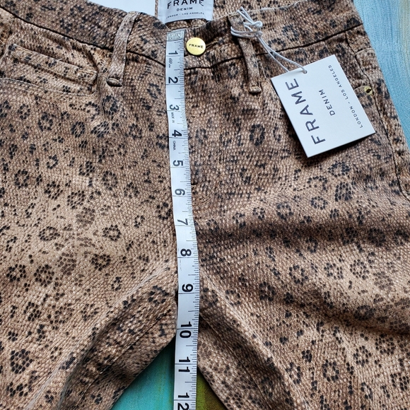 🍾🥂Host Pick🥂🍾 Frame Le Crop Snake Print Denim - Picture 5 of 10